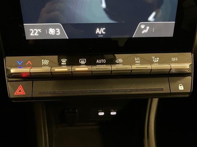 RENAULT Captur usata, con Hill holder