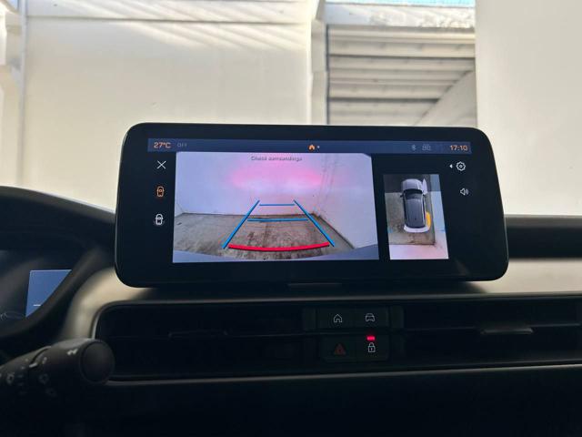 JEEP Avenger usata, con USB