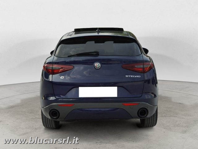 ALFA ROMEO Stelvio usata 4