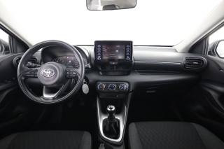 TOYOTA Yaris usata 4