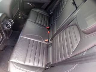 ALFA ROMEO Stelvio usata, con Autoradio digitale