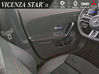 MERCEDES-BENZ CLA 180 usata, con Controllo automatico clima