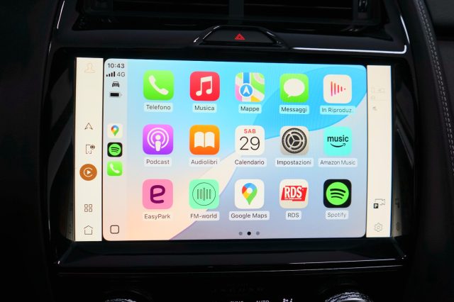 JAGUAR E-Pace usata, con Servosterzo