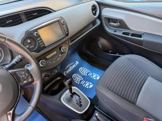 TOYOTA Yaris usata, con Fendinebbia