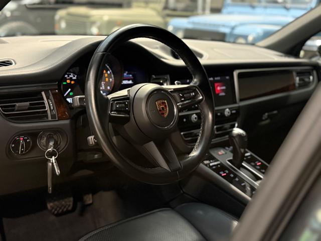 PORSCHE Macan usata, con Boardcomputer