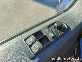 VOLKSWAGEN T5 Multivan usata, con Climatizzatore