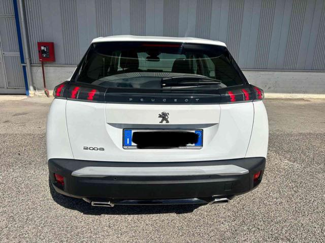 PEUGEOT 2008 usata, con Boardcomputer