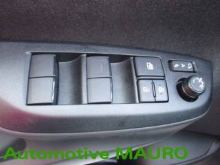 TOYOTA Yaris usata, con Autoradio digitale