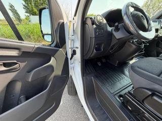 RENAULT Master usata, con Servosterzo