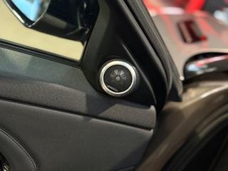 LAND ROVER Range Rover Evoque usata, con USB