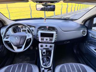 LANCIA Delta usata, con ESP