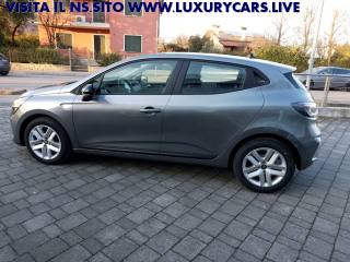 RENAULT Clio usata, con Autoradio