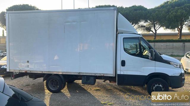 IVECO Daily usata 9