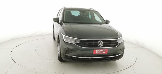 VOLKSWAGEN Tiguan usata, con Bluetooth
