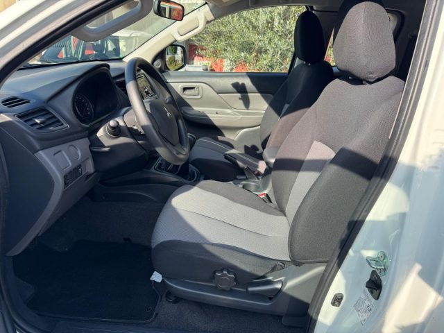 MITSUBISHI L200 usata, con Touch screen