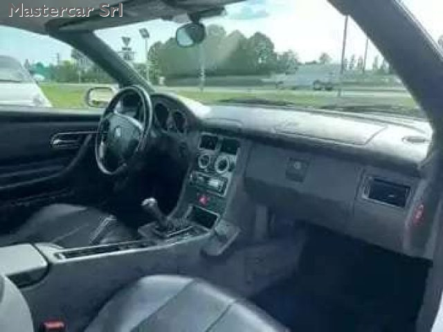 MERCEDES-BENZ SLK 200 usata, con Controllo trazione
