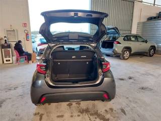 TOYOTA Yaris usata, con Cruise Control