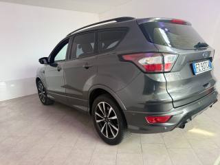 FORD Kuga usata 9