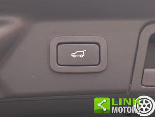 LAND ROVER Range Rover Velar usata, con Climatizzatore