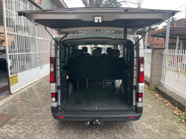 RENAULT Trafic usata, con Specchietti laterali elettrici