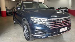 VOLKSWAGEN Touareg usata, con Airbag laterali