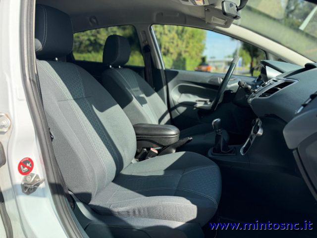 FORD Fiesta usata, con Controllo automatico clima