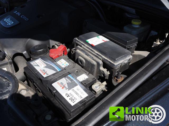 JEEP Commander usata 40