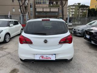 OPEL Corsa usata, con Autoradio