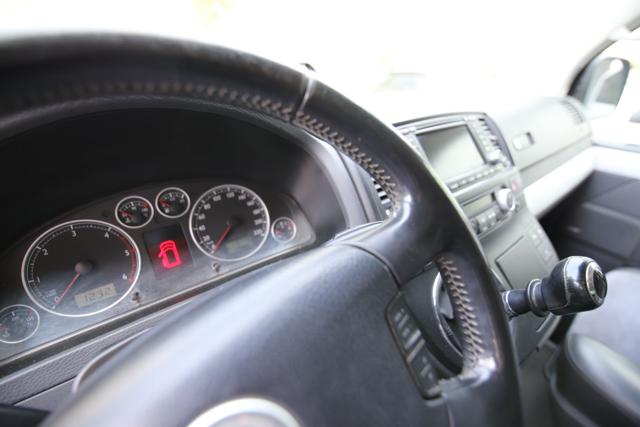 VOLKSWAGEN Multivan usata, con Interni in pelle