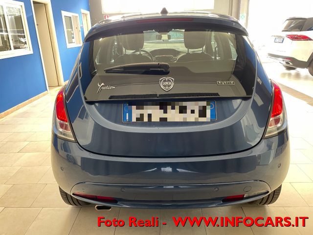 LANCIA Ypsilon usata, con ESP