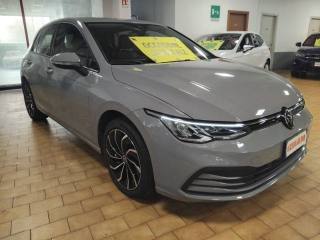 VOLKSWAGEN Golf 1.0 TSI EVO Life 17"