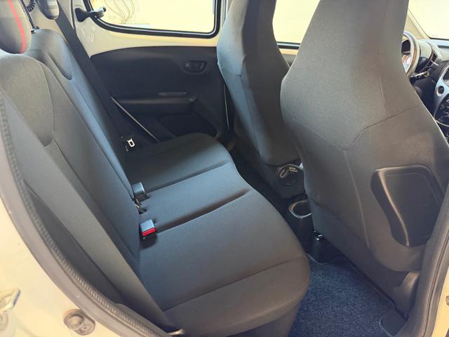 PEUGEOT 108 usata 12