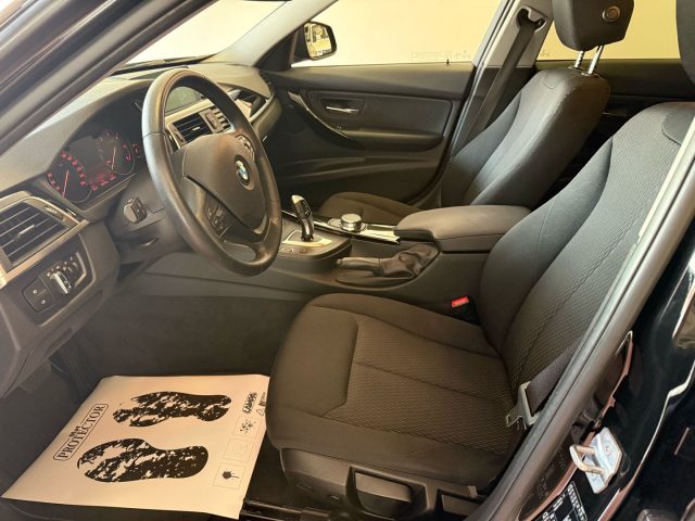 BMW 318 usata, con Controllo automatico clima