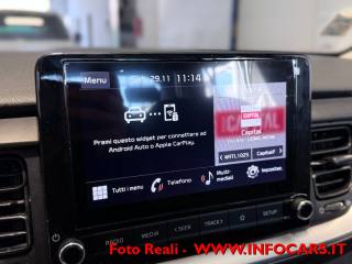 KIA Stonic usata, con USB