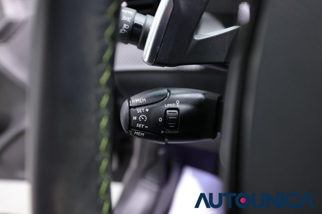 PEUGEOT 208 usata, con Fari LED