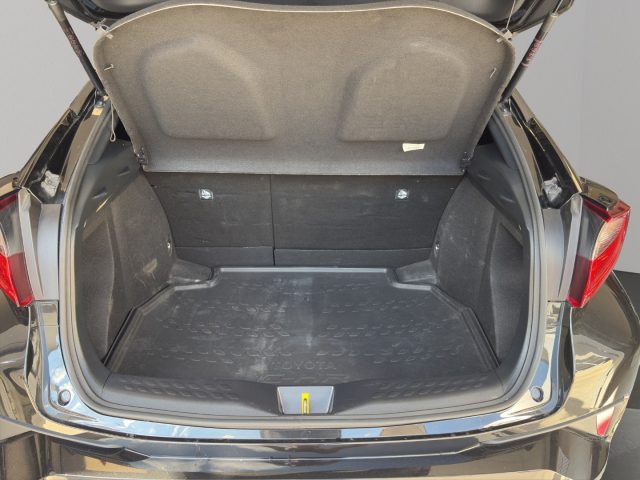 TOYOTA C-HR usata, con Airbag testa