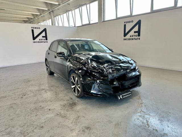 VOLKSWAGEN Golf usata, con ABS