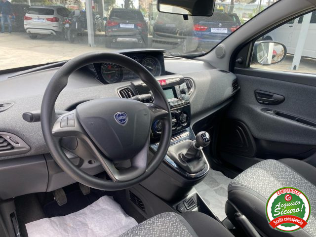 LANCIA Ypsilon usata, con Immobilizzatore elettronico