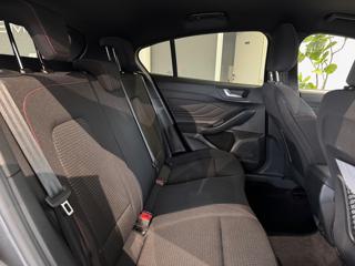 FORD Focus usata, con Sedile posteriore sdoppiato