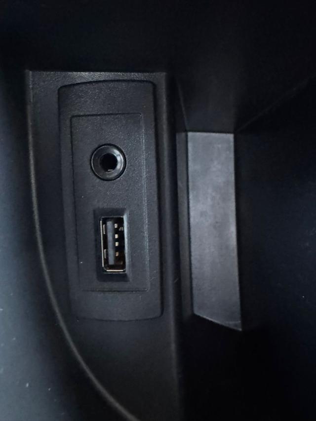 MERCEDES-BENZ Vito usata 22
