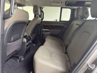 LAND ROVER Defender usata, con Fari LED