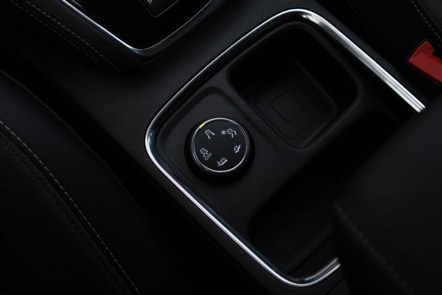 OPEL Grandland X usata, con Park Distance Control