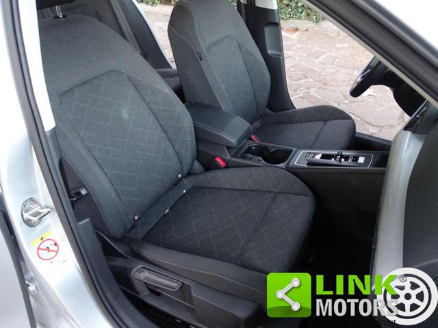 VOLKSWAGEN Golf usata, con Sedile posteriore sdoppiato