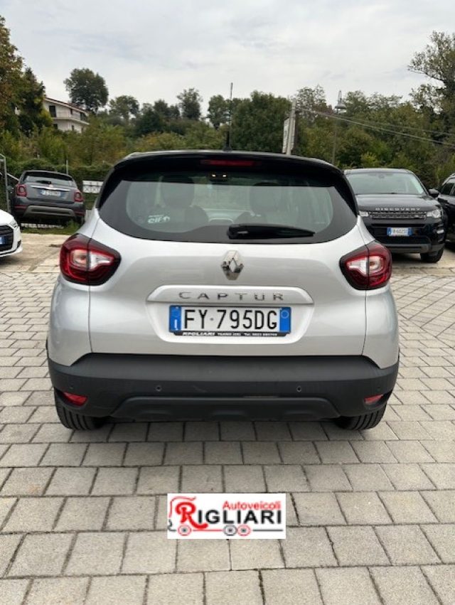 RENAULT Captur usata 17