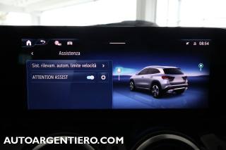 MERCEDES-BENZ GLA 180 usata, con Sistema di navigazione