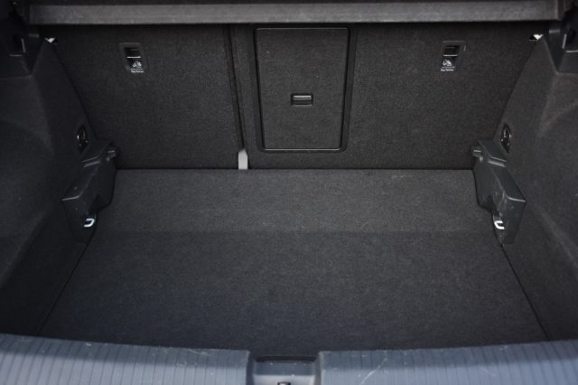 VOLKSWAGEN T-Roc usata, con Cruise Control