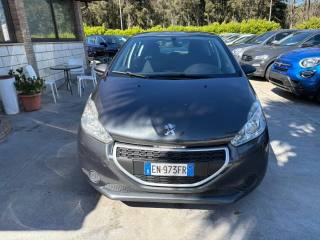 PEUGEOT 208 usata, con Airbag