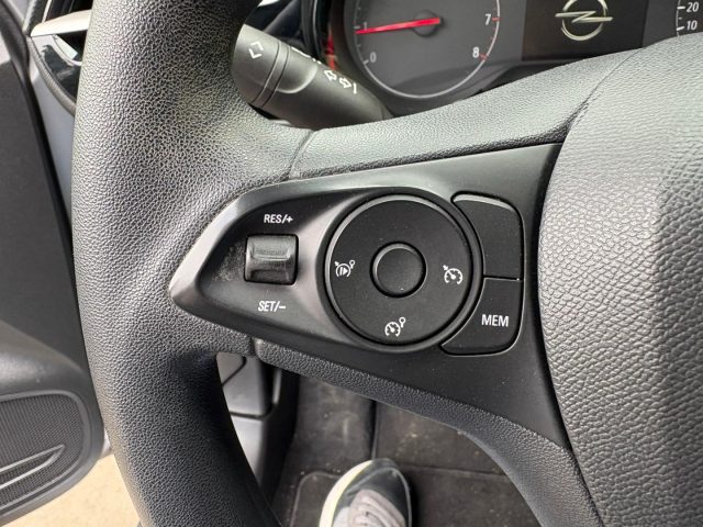 OPEL Corsa usata, con Volante in pelle