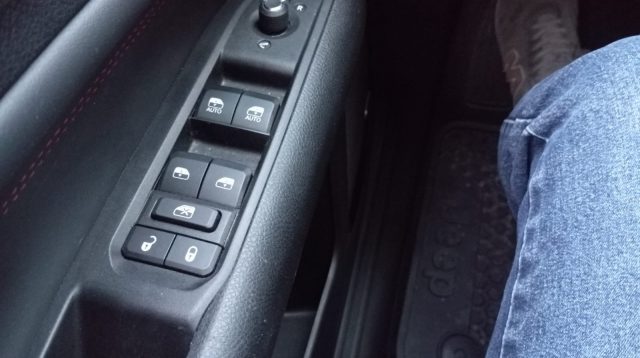 JEEP Compass usata, con Sensori di parcheggio posteriori