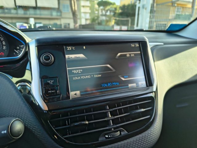 PEUGEOT 2008 usata, con Chiusura centralizzata